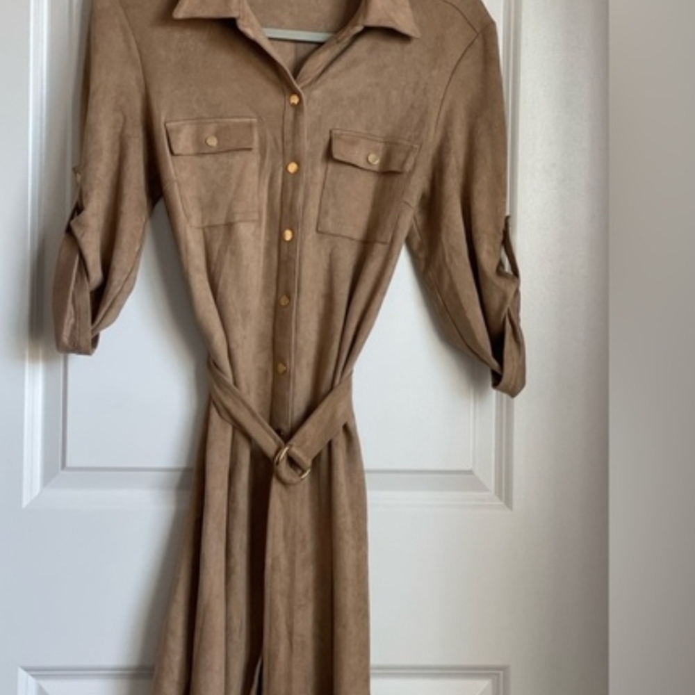 NWT Versona Tan Button-Front Faux Suede Shirt Dress with Belt Sz 6